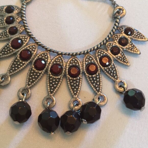 Earrings pierced  - Picture 6 of 8